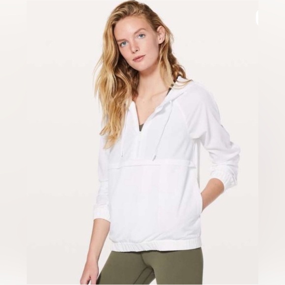 lululemon athletica Jackets & Blazers - 🌼Lululemon White Pack Light Pullover size 4
White